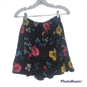 Old Navy XS/TP floral mini skirt